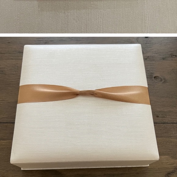 Swarovski Crystal Bridal Hair Piece - Picture 7 of 7